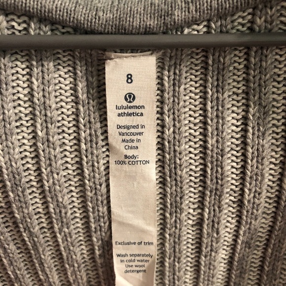 Very rare lululemon knit sweater - Picture 3 of 3